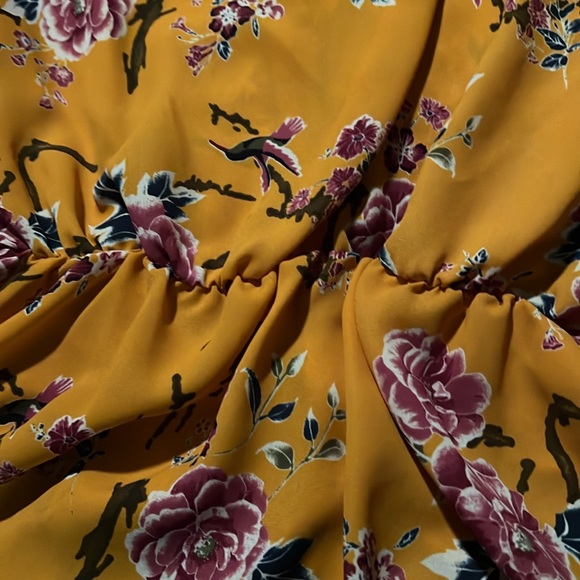 Colorful blouse - Picture 6 of 7